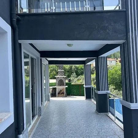 Diemen Uzumlu (Aegean)